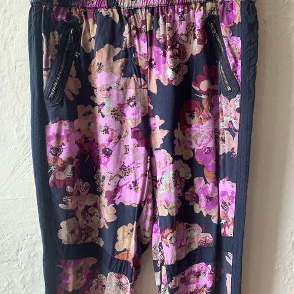 Anthropologie Lilka Huntington Beach Pants - Picture 4 of 12